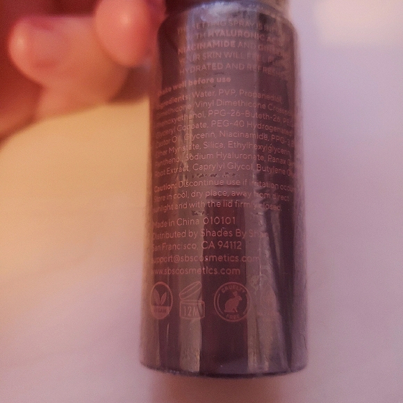 Makeup Bundle - Picture 3 of 6